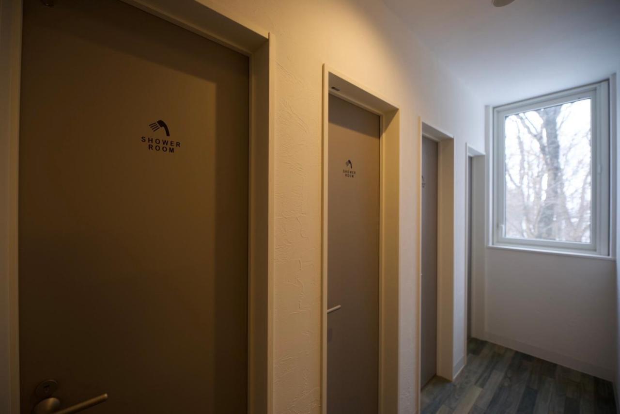 Hotel Both Сярі Екстер'єр фото