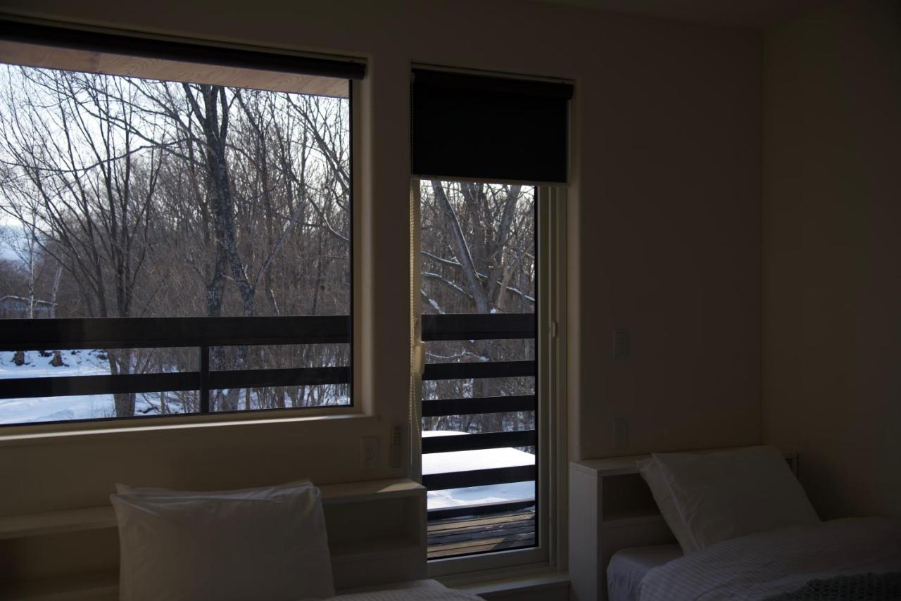 Hotel Both Сярі Екстер'єр фото