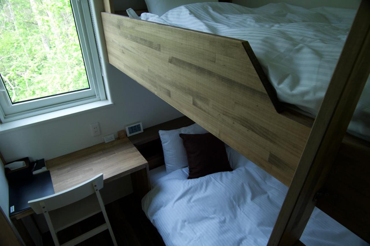 Hotel Both Сярі Екстер'єр фото